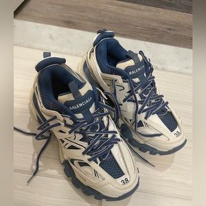 Balenciaga track 3.0 size 6.5-7